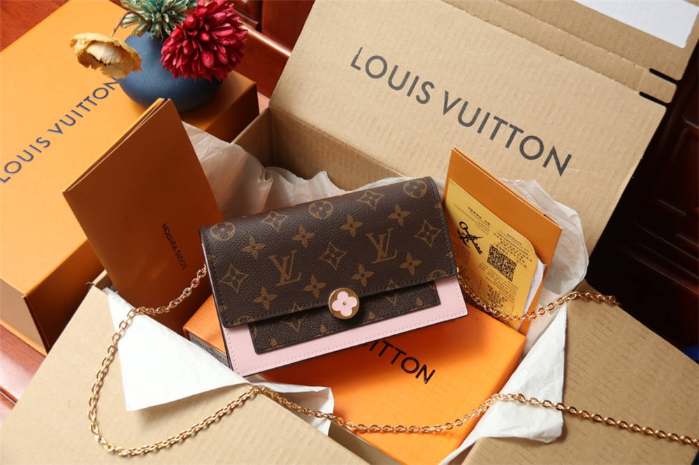 Louis Vuitton M67404  Flore  size 17.5x11.5x3.5cm 2025 new 